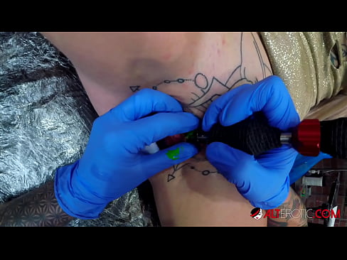 ❤️ Extremely tattooed hottie Sully Savage got a tattoo on her clitoris ❤ Fucking at en-us.dreamlandpassionjourney.ru